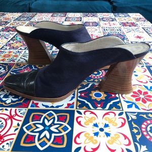 🌻Rare Vintage Designer Mules🌻